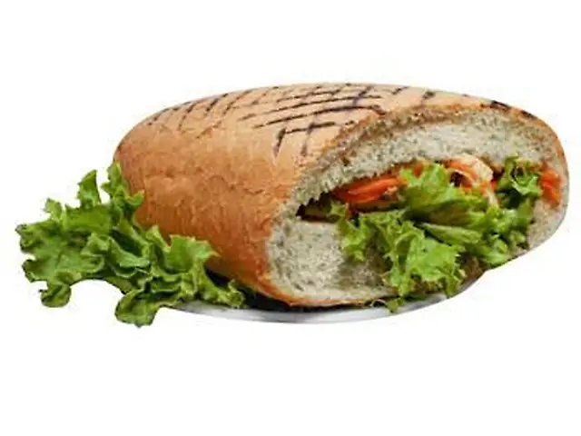 Шаучак з сосисками ( віденський, мисливський, или молочні)