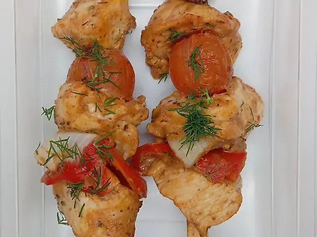 Шашлик курячій з овочами