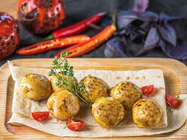 Печёный картофель