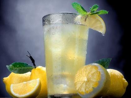 Лимонад с вкусом лимона