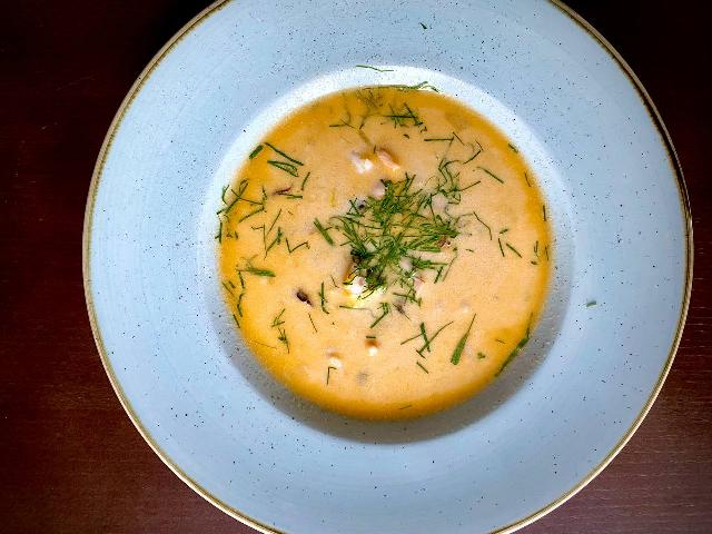 Вершковий суп з морепродуктами