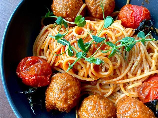 Спагеті Meatballs