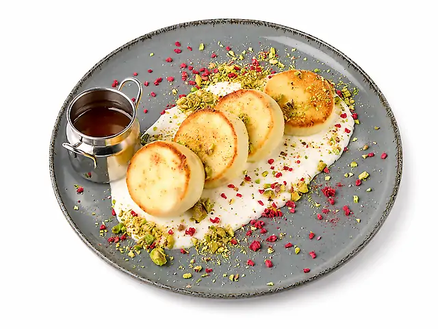 Cheesecakes with yogurt and honey