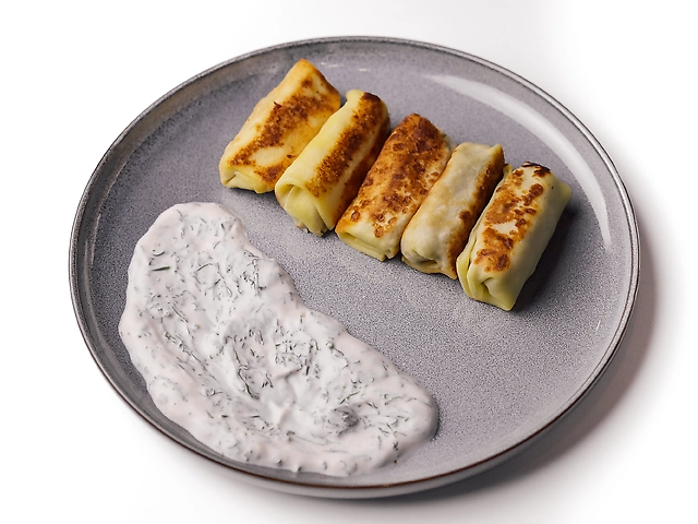 Млинці з куркою і грибами