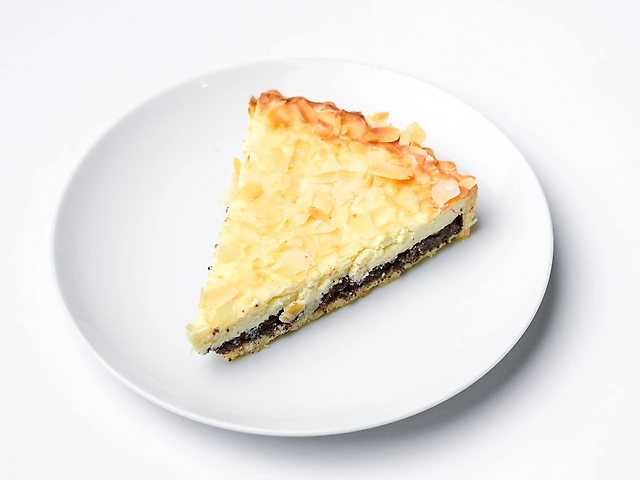 Сирний тарт з маком