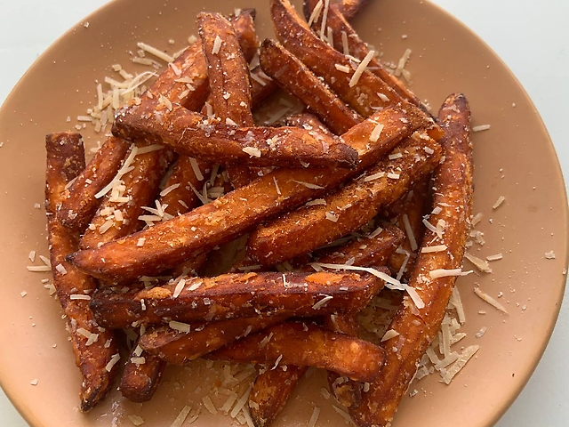 Sweet potato fries with parmesan