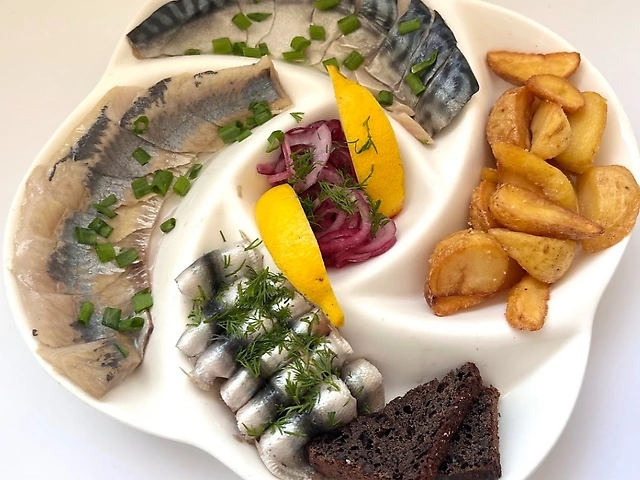 A set of Odessa fish