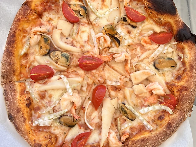 Seafood pizza