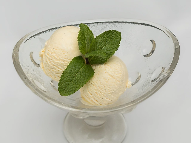 Homemade vanilla ice cream, Морозиво шоколадне власного виробництва
