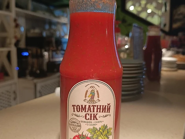 Натуральний томатний сік