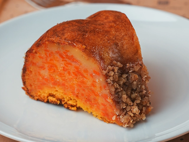 Пиріг морквяний