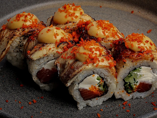 Обпалений з вугрем