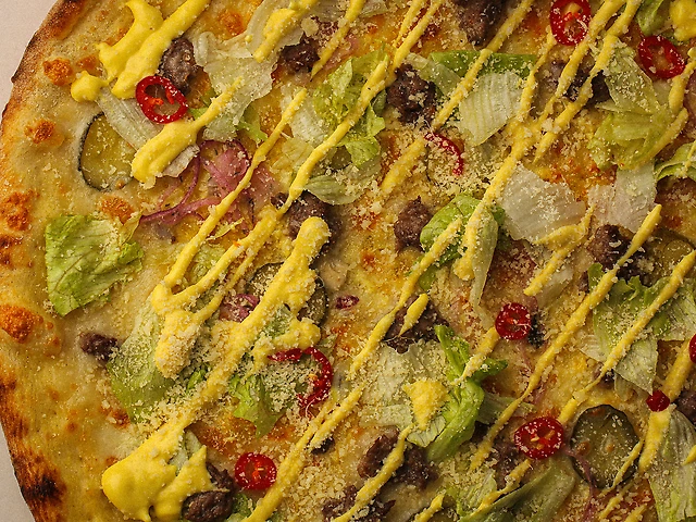 Yankee Burger Pizza