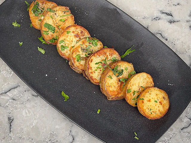 Смажена картопля з часником