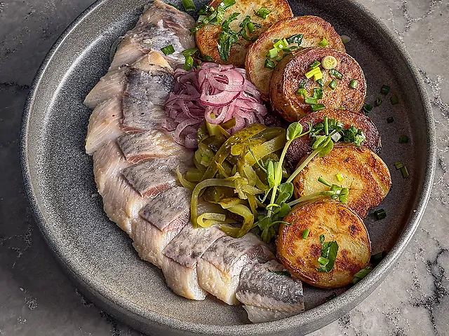 Оселедець з картоплею