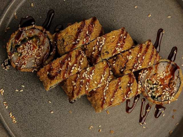 Банзай з лососем