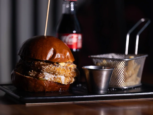 Чікен Бургер