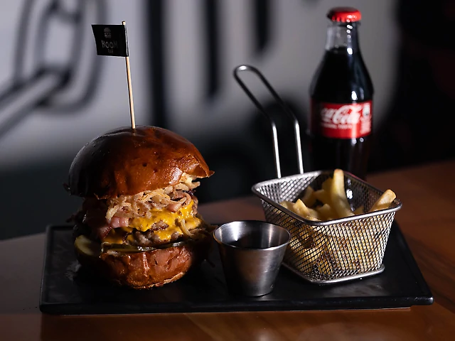 Смокі Бургер