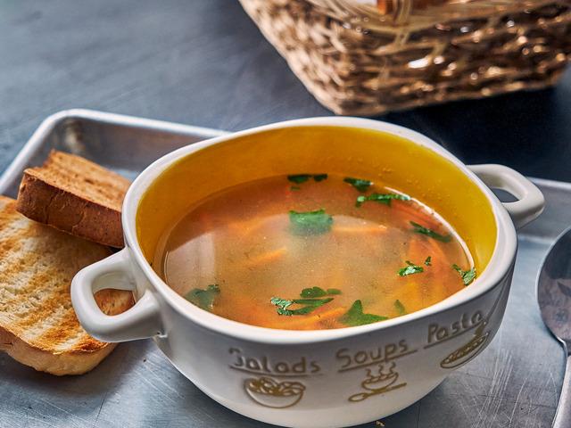 Консоме из цыплёнка