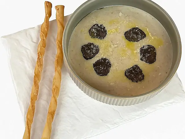 Крем-суп з грибів та трюфелю