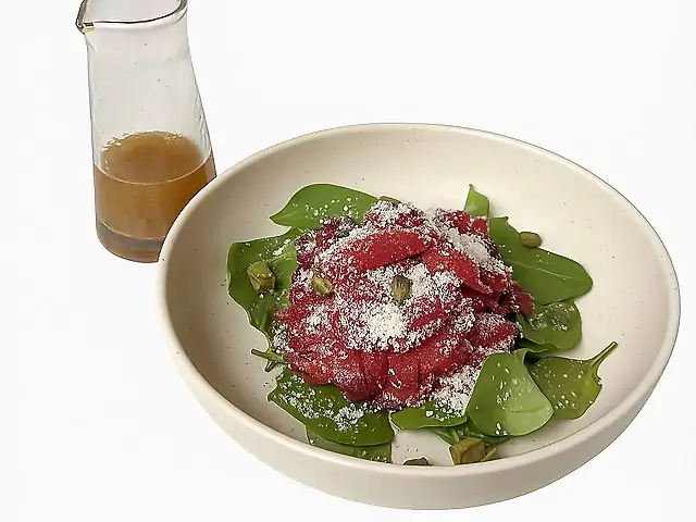 Карпачо з телятини та трюфелним кремом