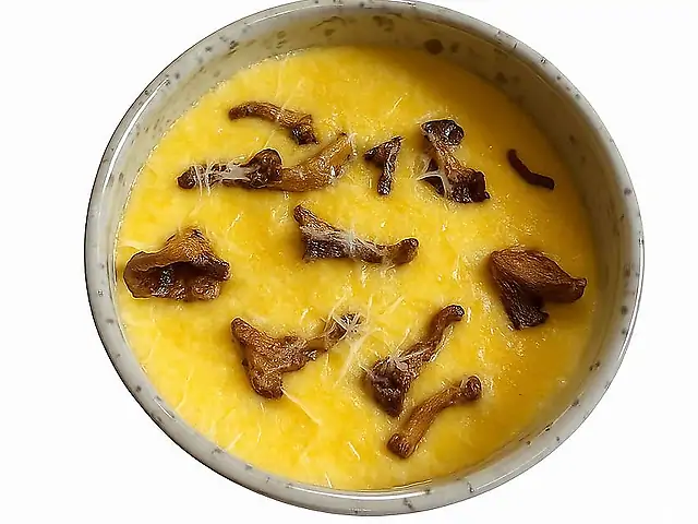 Полента вершкова з грибами