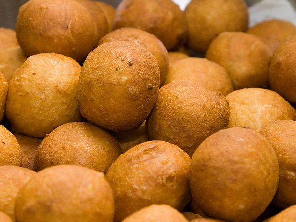 Пончики з мясом