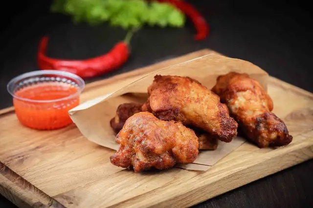 КРИЛА КУРЯЧІ