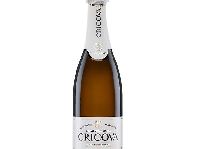 Вино ігристе Cricova white semidry біле напівсухе 12% 0,75