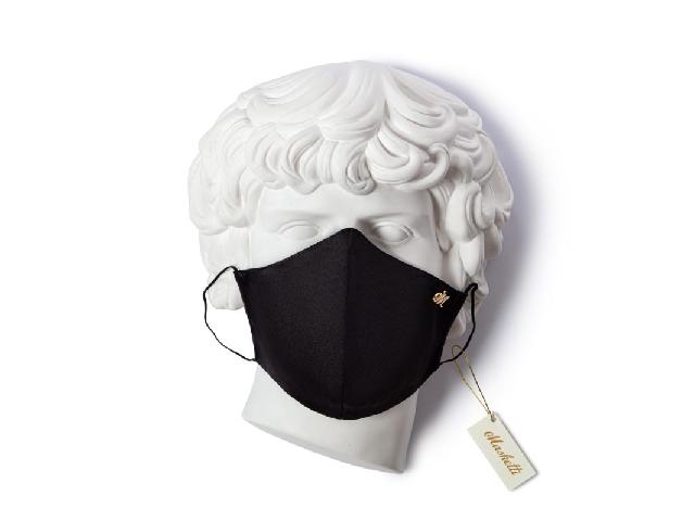 Шелковая маска для лица чёрная Masketti