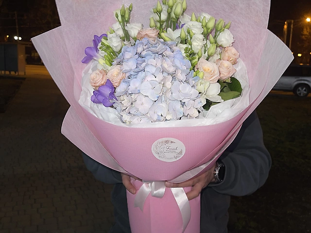 Гарнир букет до дня 8-го березня