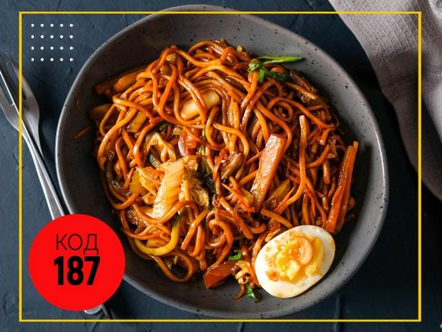 187 Яєчна локшина смажена з овочами