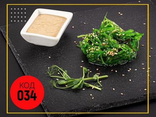 034 Салат Чука з горіховим соусом