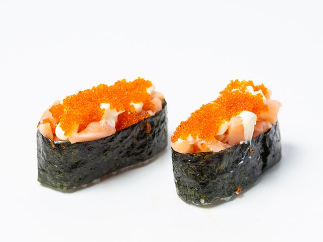 Гункан з Лососем