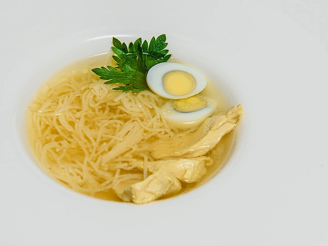 Курячий бульйон