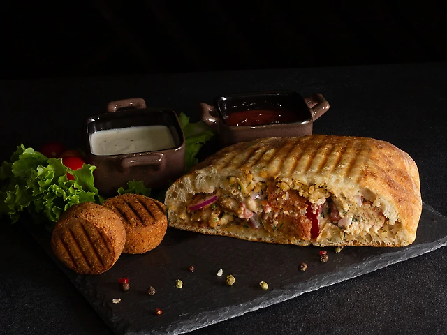 FALAFEL В ПІТІ