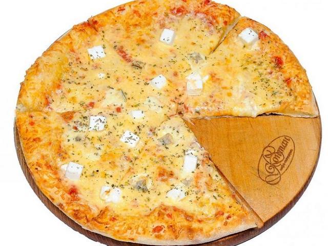 Піца Кватро Формаджі: Пицца