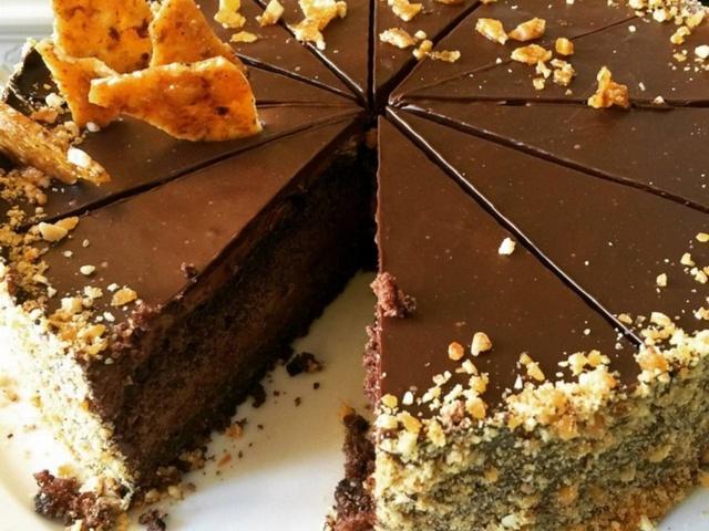 Торт Грильяжно-трюфельний