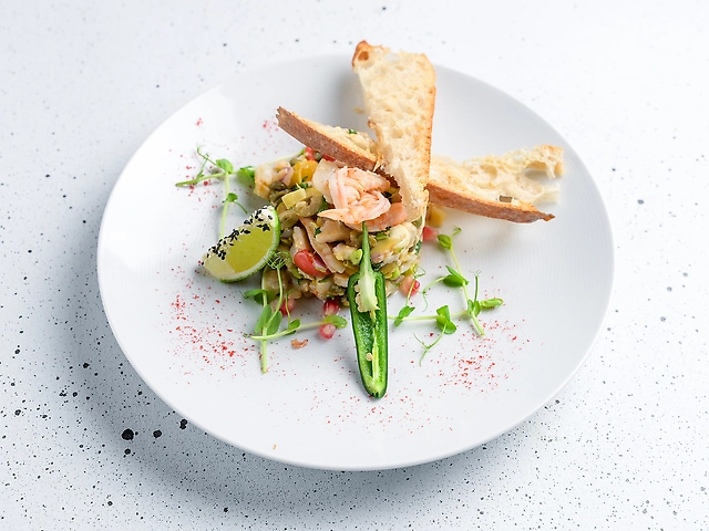 Севіче з сібаса та креветок