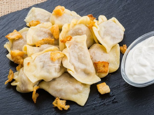 Вареники з м'ясом