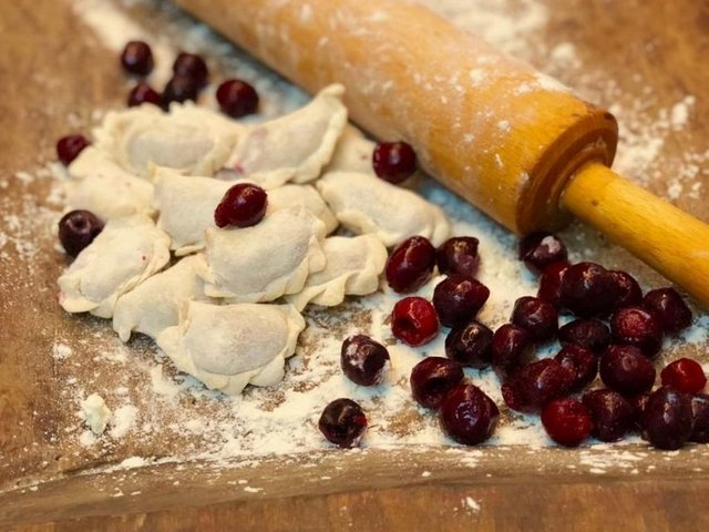 Вареники з вишнею