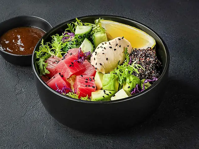 Поке з тунцем