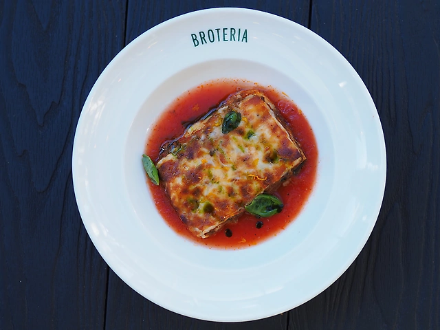 Лазанья з апельсиновым йогуртом