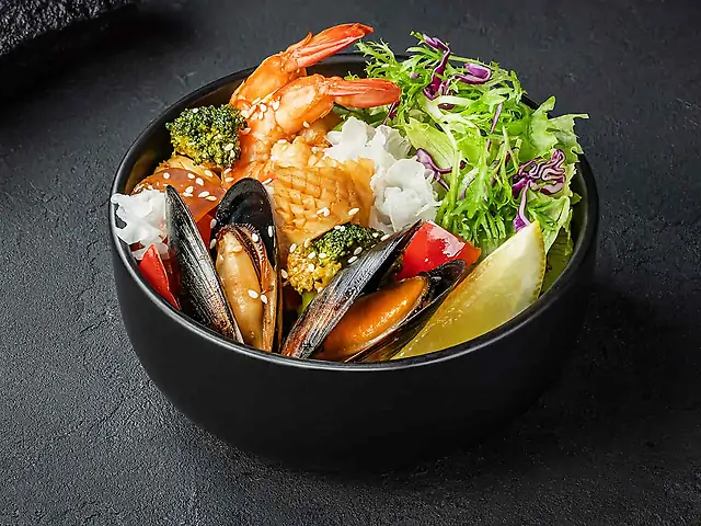 Боул з морепродуктами XL