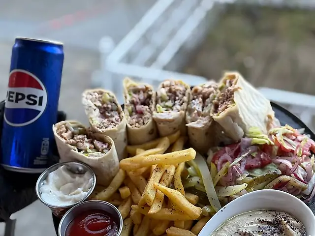 Донер рол курячий комбо: 