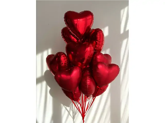 Червоні фольговані чердечки