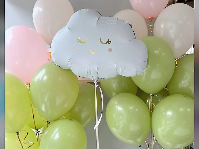 2 фонтана по 13 кульок та хмаринка