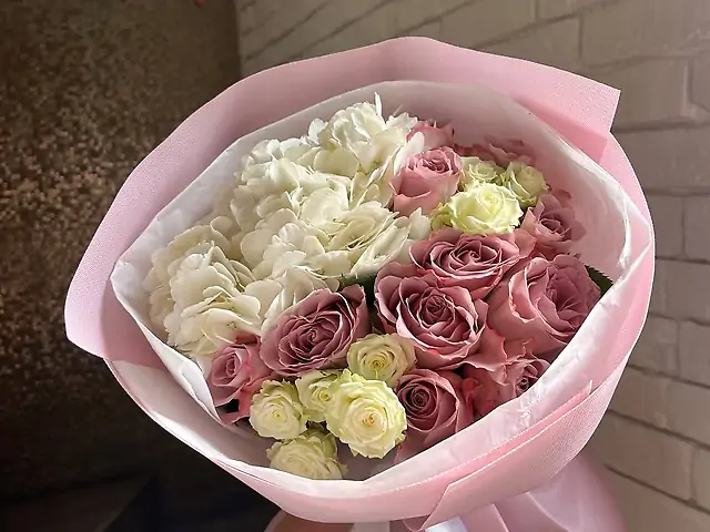 Мікс з лавандовою трояндою