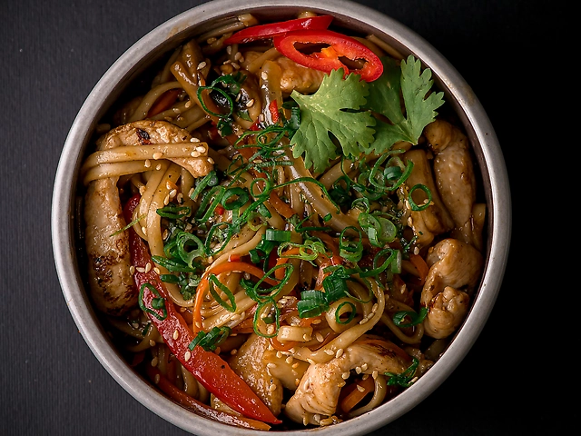 Удон з куркою