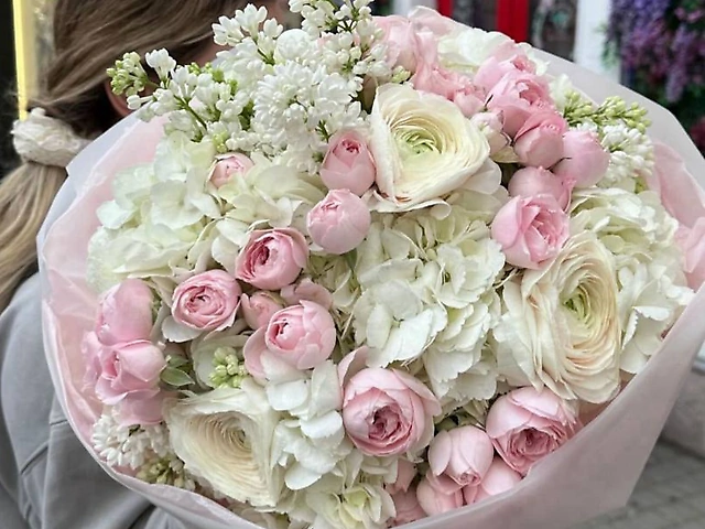 Ніжний мікс з бузком